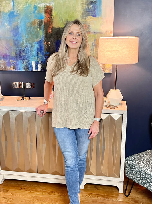 Light Knit Short Sleeve top